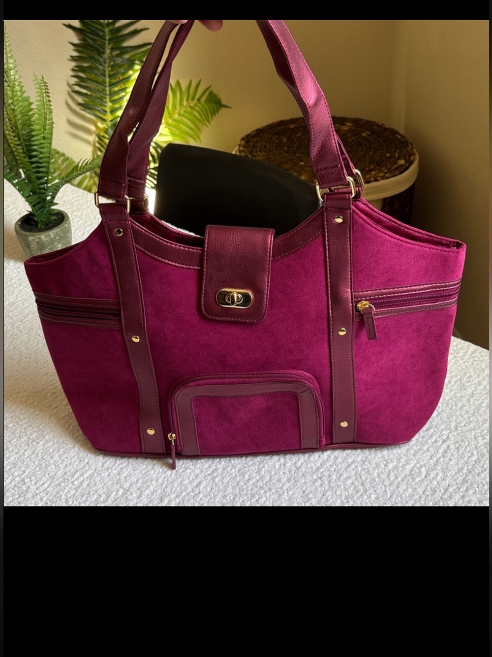 Elizabeth Arden Burgundy/ Raspberry Color Shoulder Bag